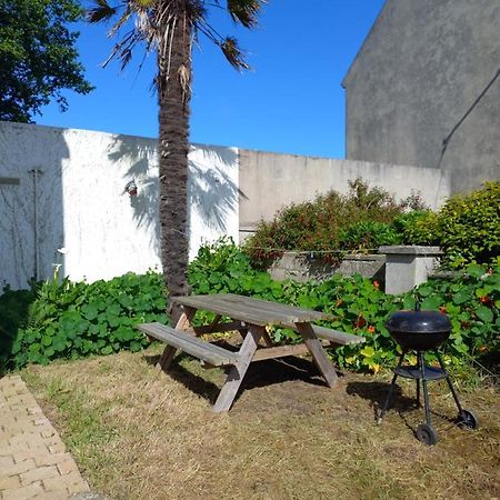 Superbe studio, avec cuisine et espace extérieur Plouguerneau Extérieur photo